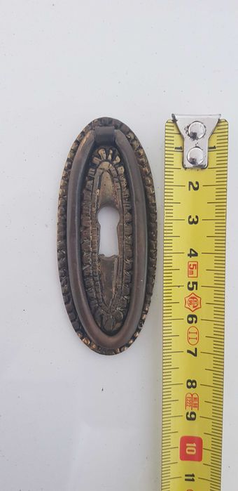 Ferragens em bronze para mobília estilo D. Maria