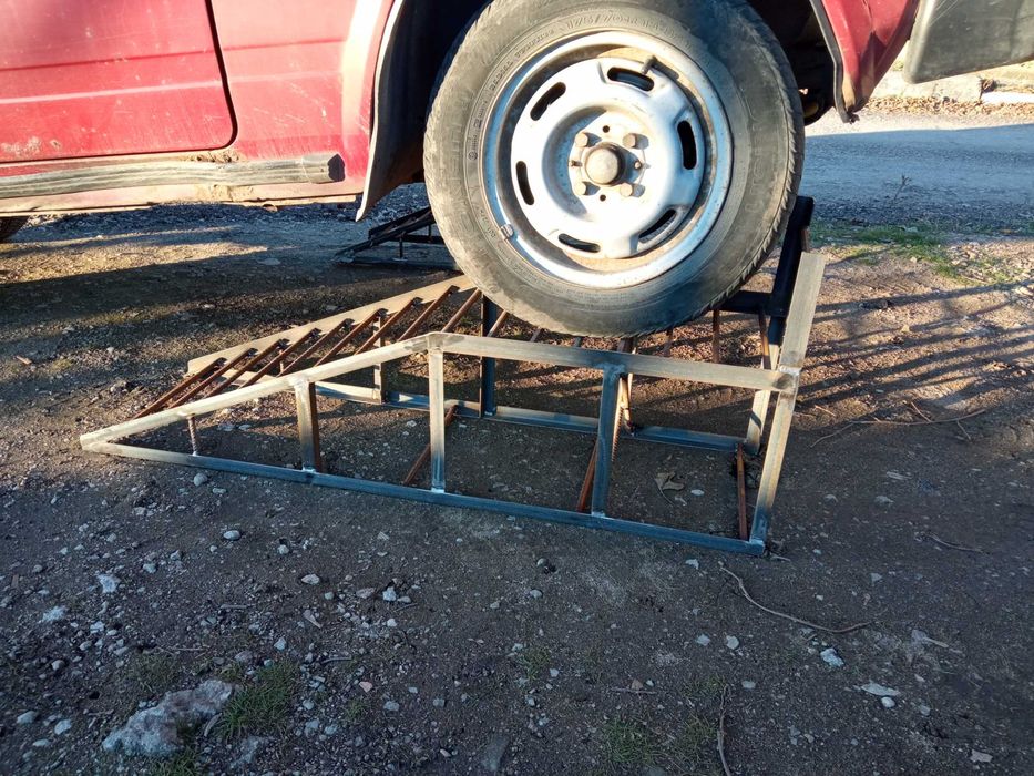 Мини эстакада.для авто до 3 т.