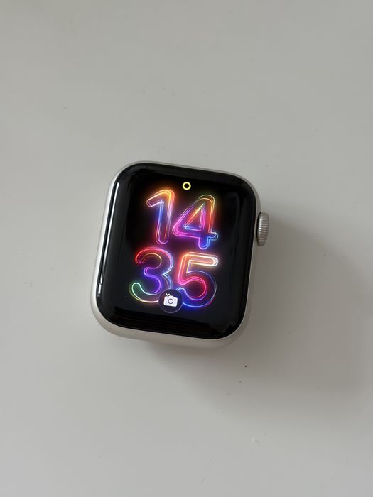 Apple Watch SE 40 mm GPS + Cellular Gen 2