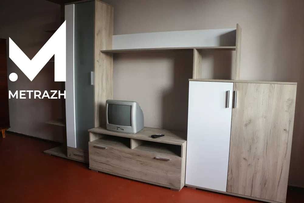 Продам 1- комнатную квартиру 7/10, Алексеевка , Ахсарова 18 ( 89073)