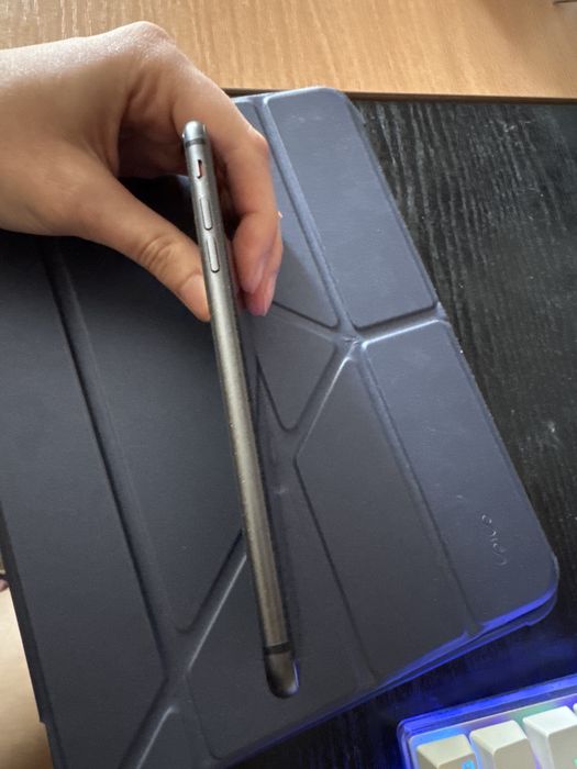 iPhone 8Plus 64гб