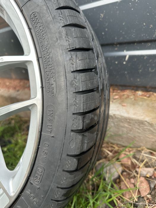 Alufelgi Japan Racing JR18 17x7 ET40 4x100/4x114.3 + Opony Kleber