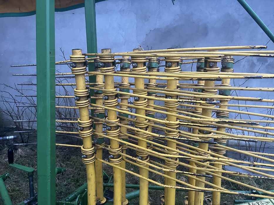 Sprzedam zgrabiarke pronar 420