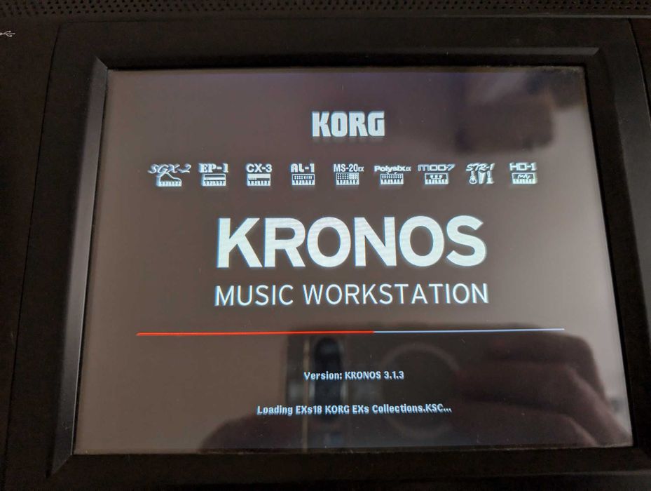 Korg Kronos 2 88 + case