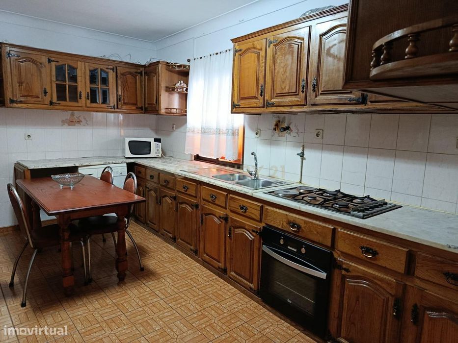 Moradia T3 em Bragança com Garagem e Terraço