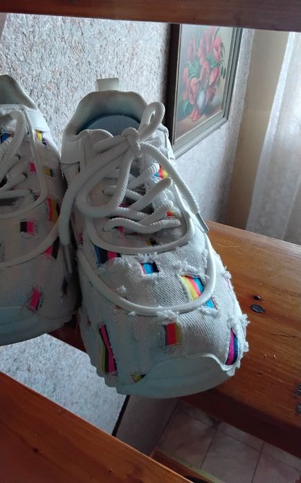 Buty damskie snakersy