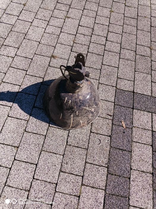 Stara przemysłowa lampa lampy