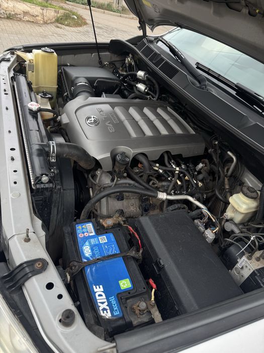 Toyota sequoia platinum