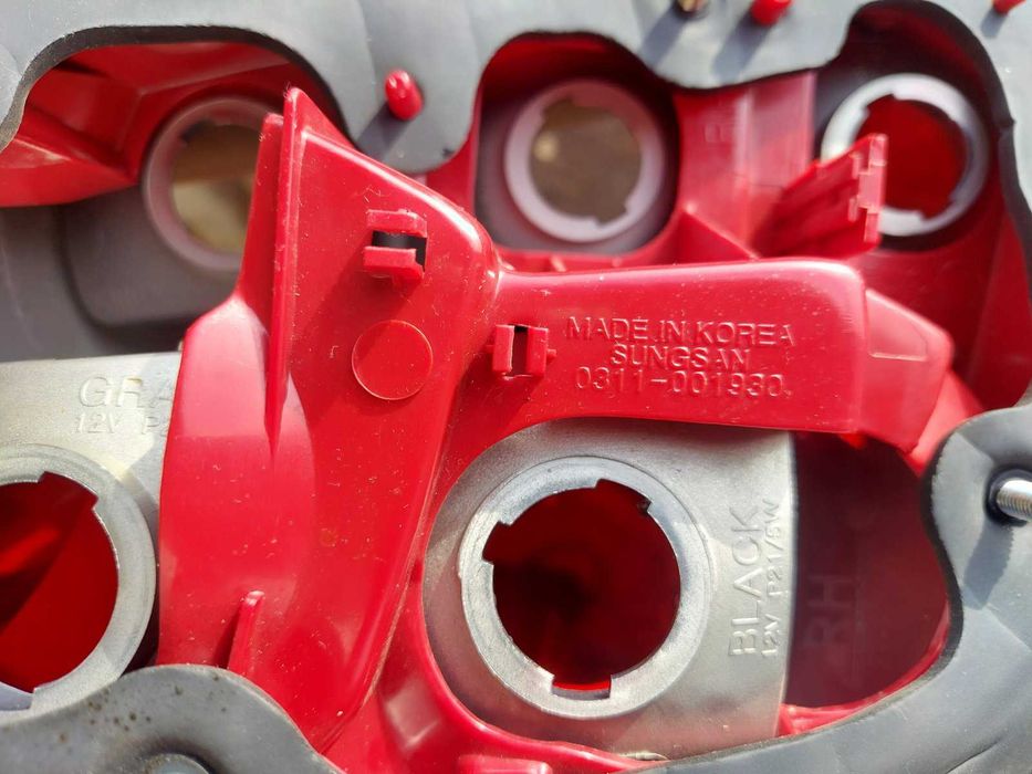 Lacetti фара задняя правая 4d седан 0311-001930