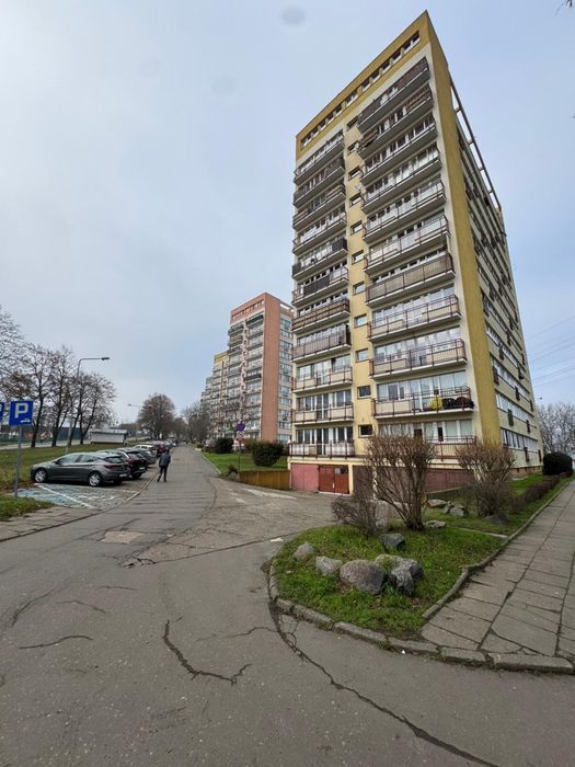 Sprzedam garaż murowany Szczecin Rugiańska 16 KW Bezczynszowy