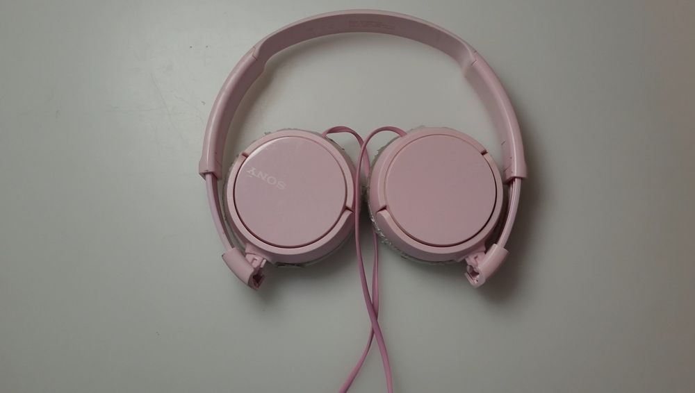 Słuchawki nauszne Sony MDR-ZX110 regulowane