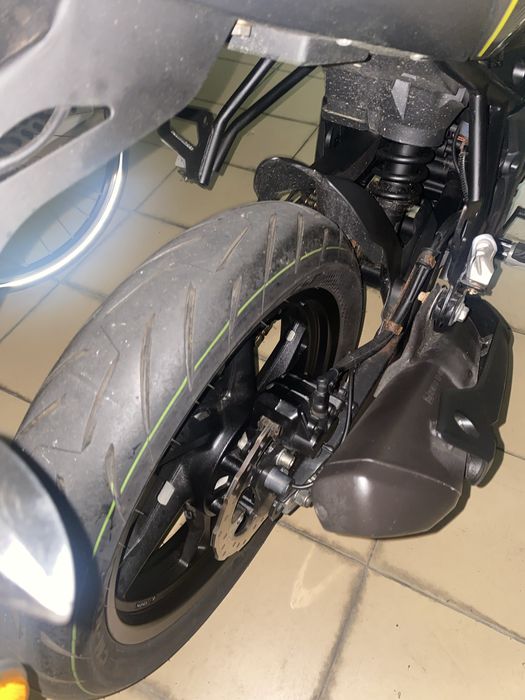 Benelli bn125cc (EU5) pouco rodada.