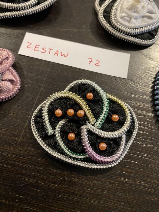 Broszki handmade z suwaków unikat zestaw 72