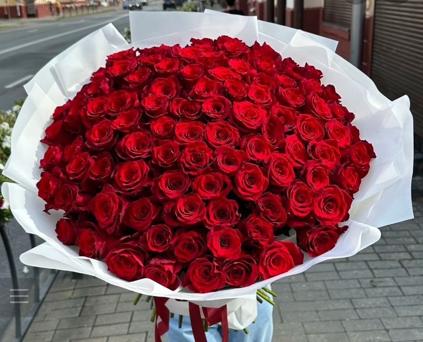 Квіти  Тюльпани Троянди опт роздріб