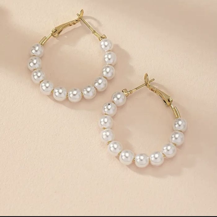 Серьги-кольца стильные легкие