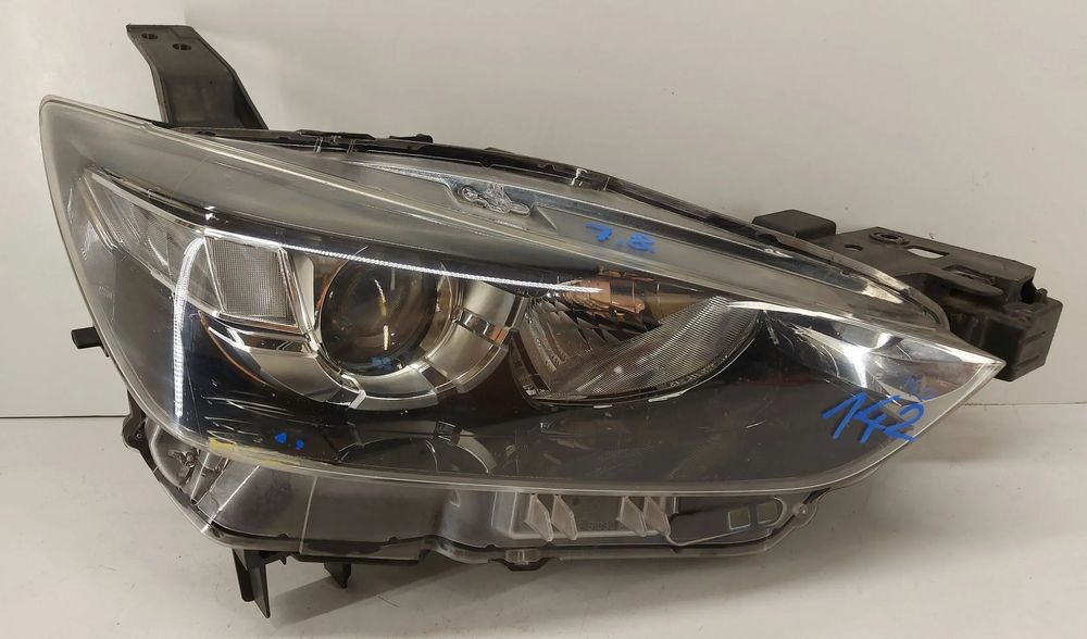 mazda cx-3 15- prawa lampa przednia przód reflektor