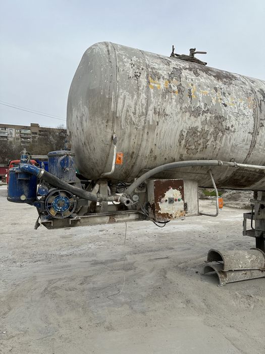 Цементовоз НПЦ 22 полуприцеп