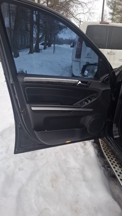 Mercedes-Benz Ml500 w164