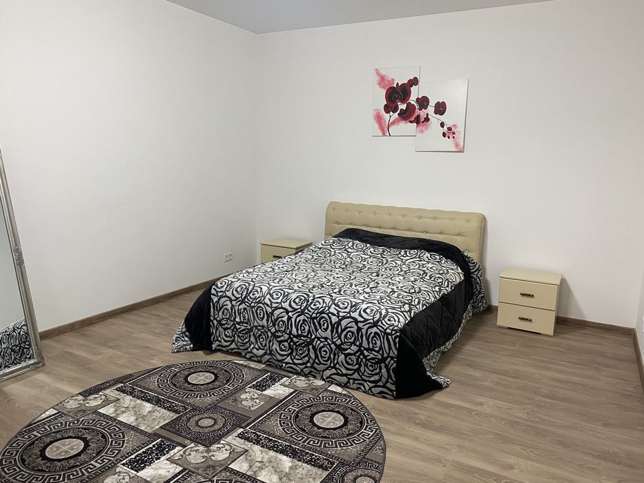 Продаж дворівневої 2-х кімнатноі квартири.Власник 100 кв м