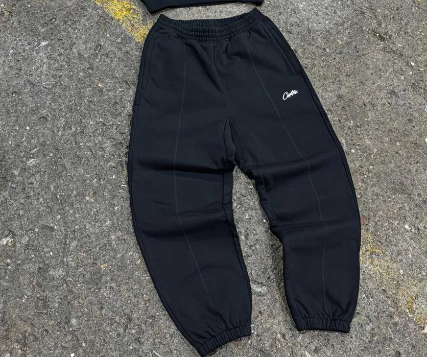 В наявності | Штани спортивні Corteiz HMP