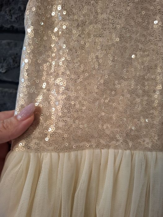 Сукня на дівчинку 116-122 розмір