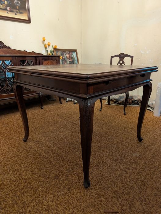 Mesa Extensível Estilo Queen Anne