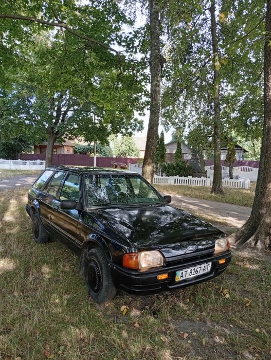 FORD-ESCORT 1.4 Бен Обмен Цикавит