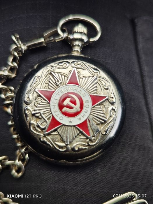 Продам часы кварц