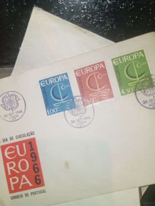 Selos postais portugueses pode outros
