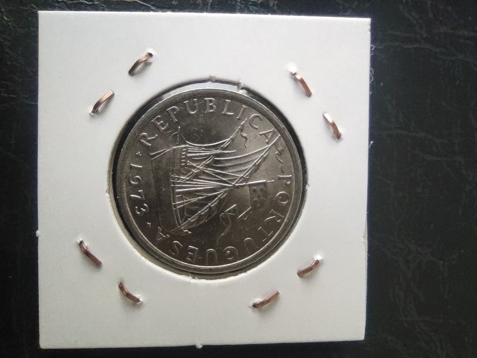Conjunto de 3 moedas escudo 2,5€ 5$ 10$