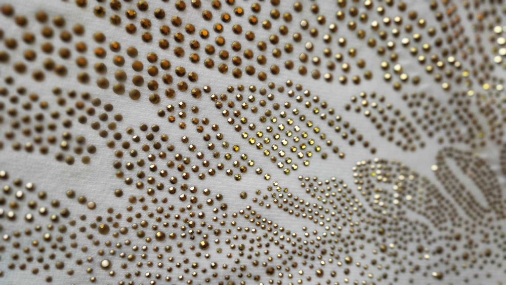 BIAŁY sweter ze ZŁOTYMI skrzydłami