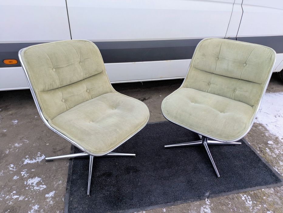 Fotel Knoll Charles Pollock lata 70