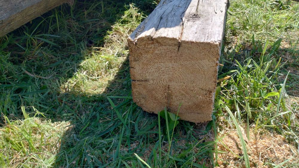 stare drewno bale belki