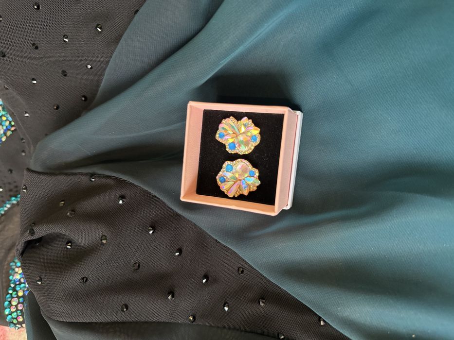 Концертні сережки, для бальних танців