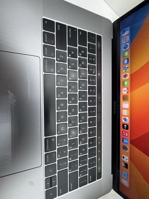 Продам MacBook Pro 15” (2017)