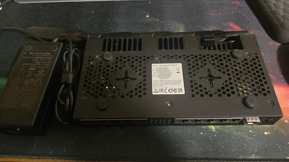 Mikrotik wifi5 AC router RB4011iGS+5HacQ2HnD-IN