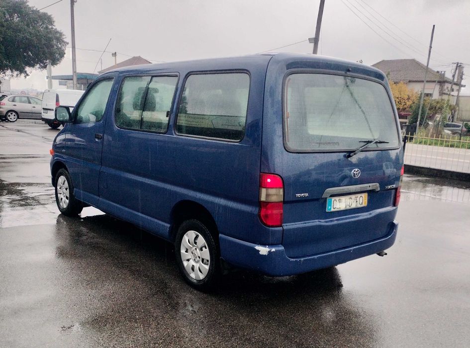 Toyota HiAce D4D 6lug versão luxo