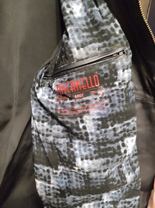 Продам Демі курточку з натуральної шкіри