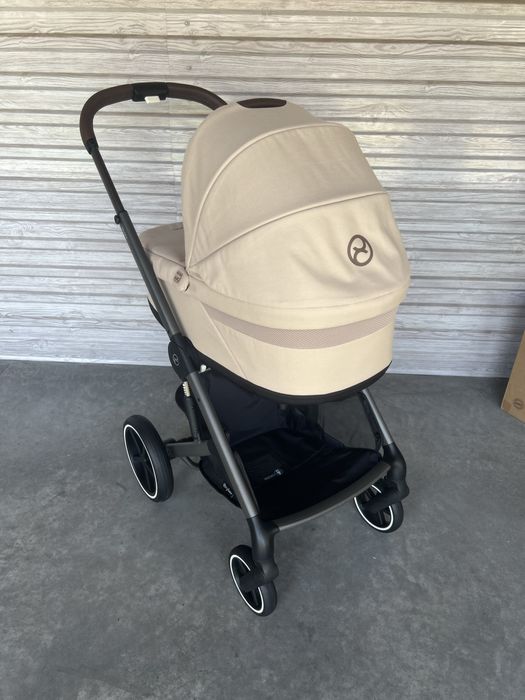 Оновлена версія дитячої коляски Cybex Balios S Lux 2025 року 2в1 в кольорі Almond Beige