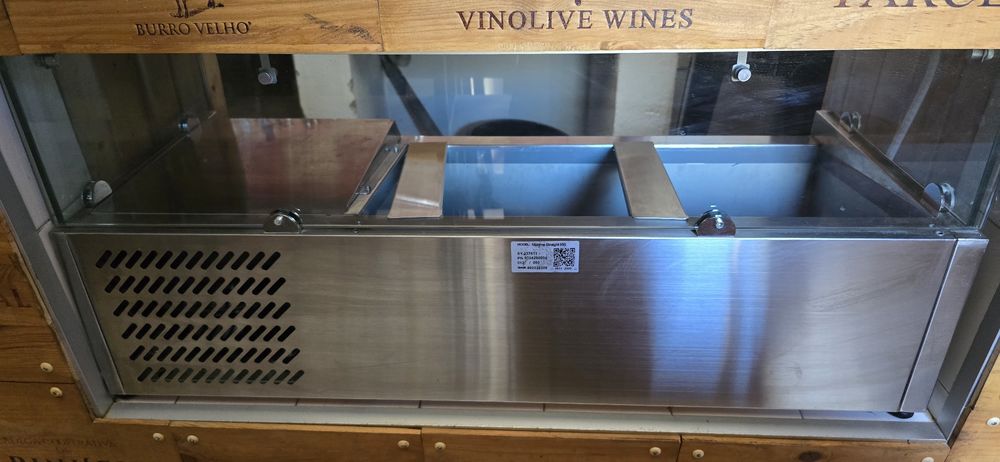 Saladete com pouco uso