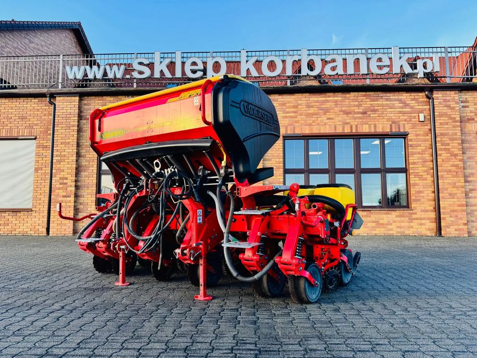 Väderstad Siewnik punktowy TEMPO T 6-rzędowy  Siewnik punktowy do siewu bezpośredniego, system isobus