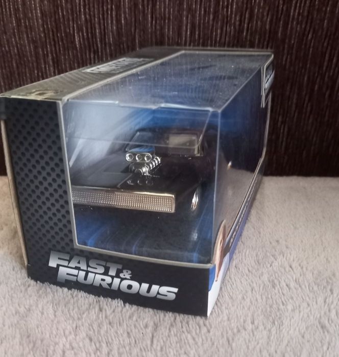 Dodge charger r/t fast furious escala 1:32