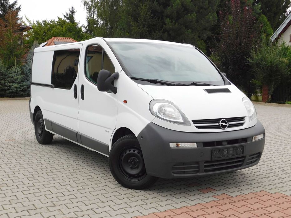 Opel Vivaro**Brygadówka 6-Osobowa**Long**Zadbana