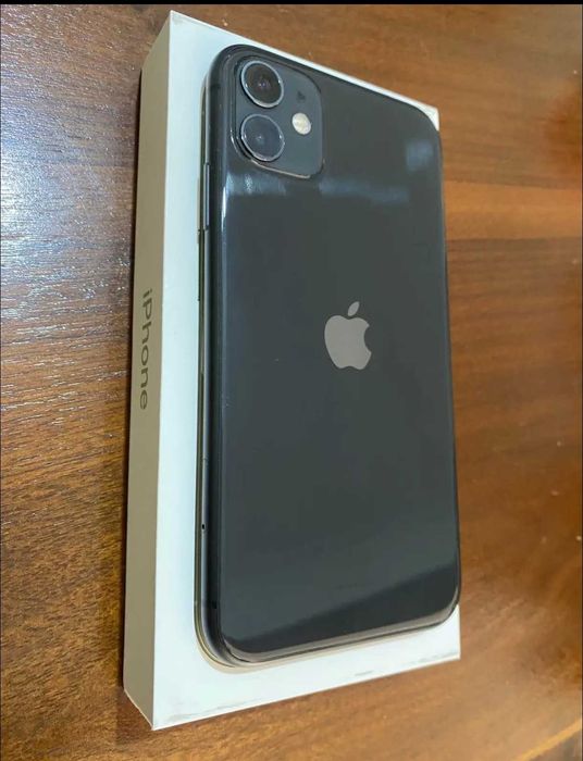 iPhone 11 normal semi novo