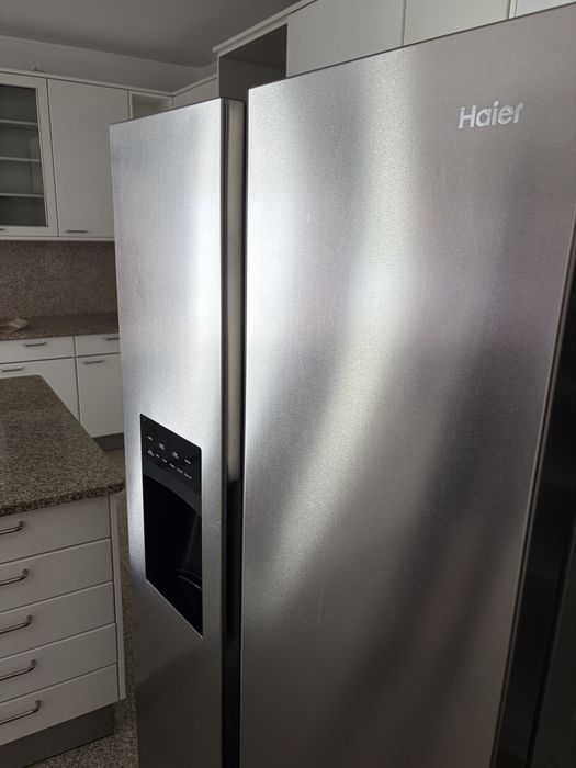 Frigorífico Americano Haier HSR3918FIMP – Side by Side – 515 L