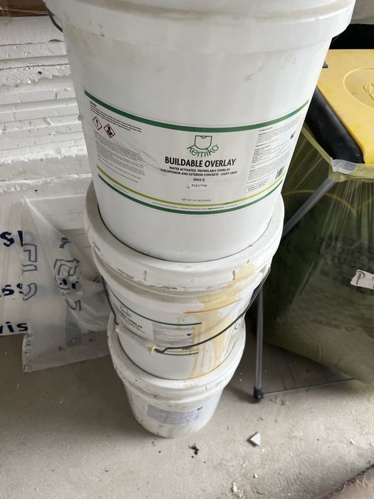Mikrocement Kemiko - podłoga betonowa