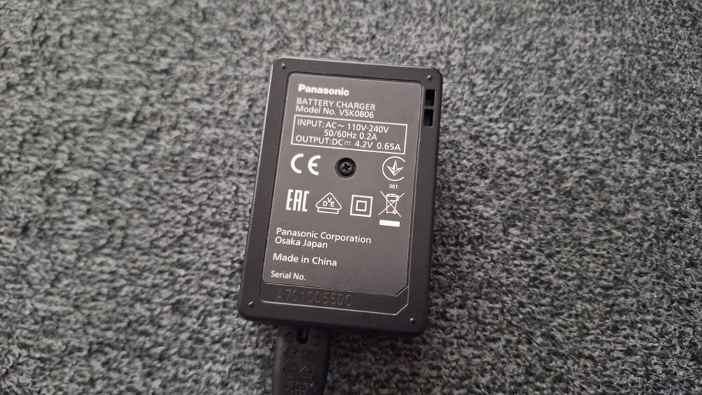 Ładowarka Panasonic Lumix VSK0806 , Oryginał , 100% sprawna.  Battery Charger DC 4.2V 0.65A