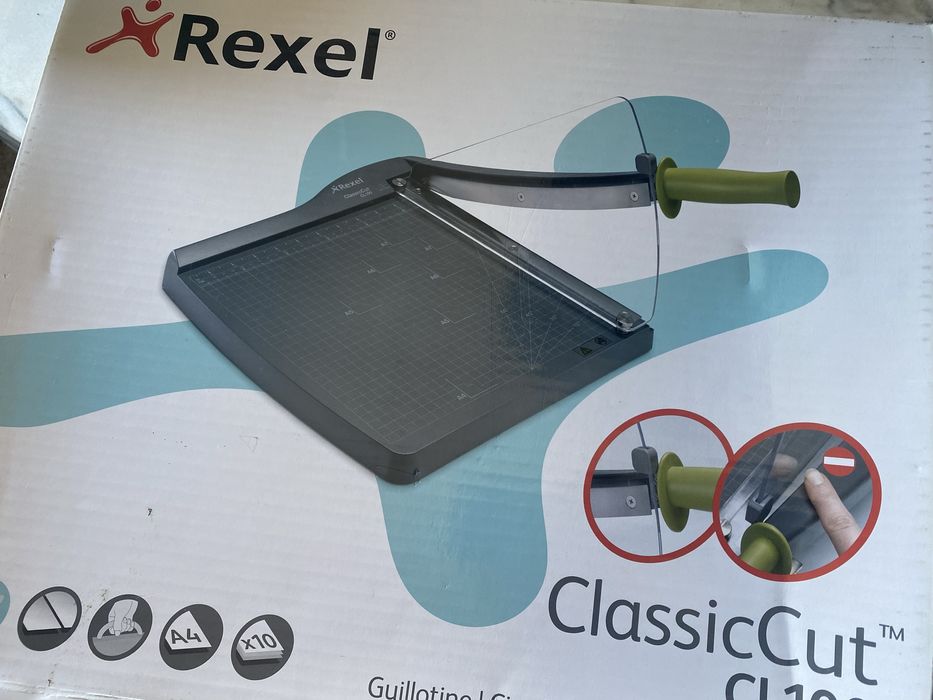 Guilhotina Rexel para papel