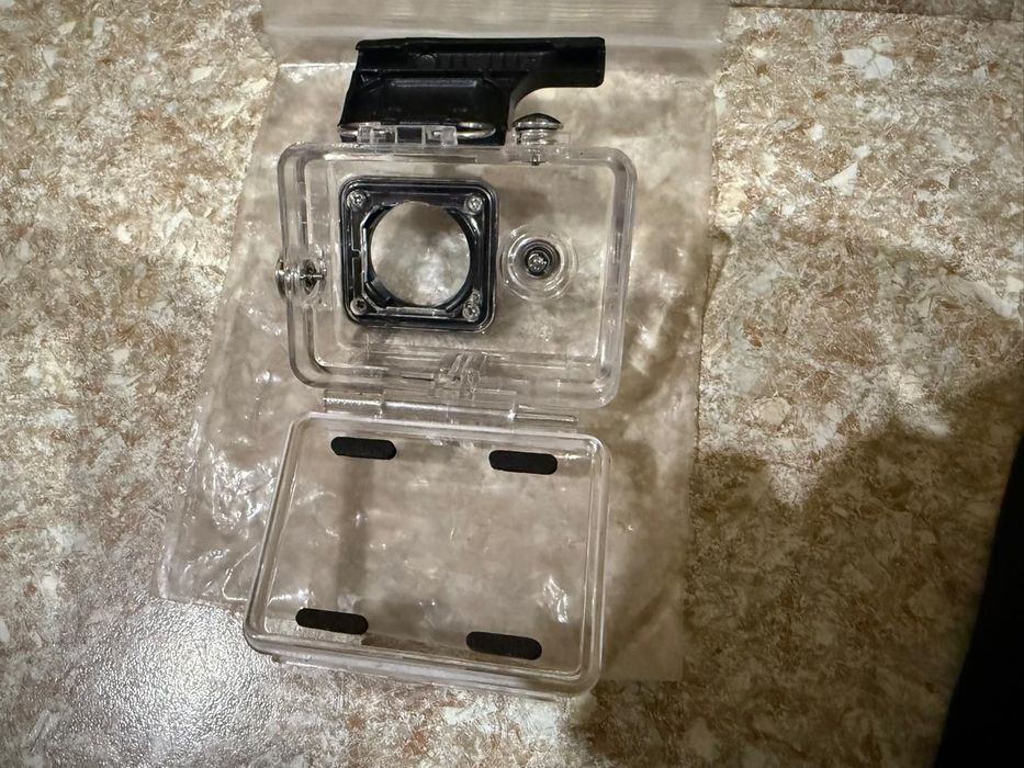 Крепления камеры go pro 3,4 или xiaomi Yi, отличное состояние!