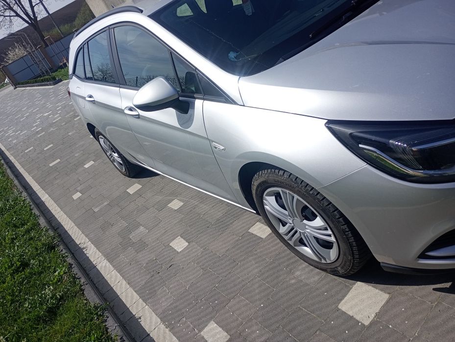 Продам Опель Астра К 2017р